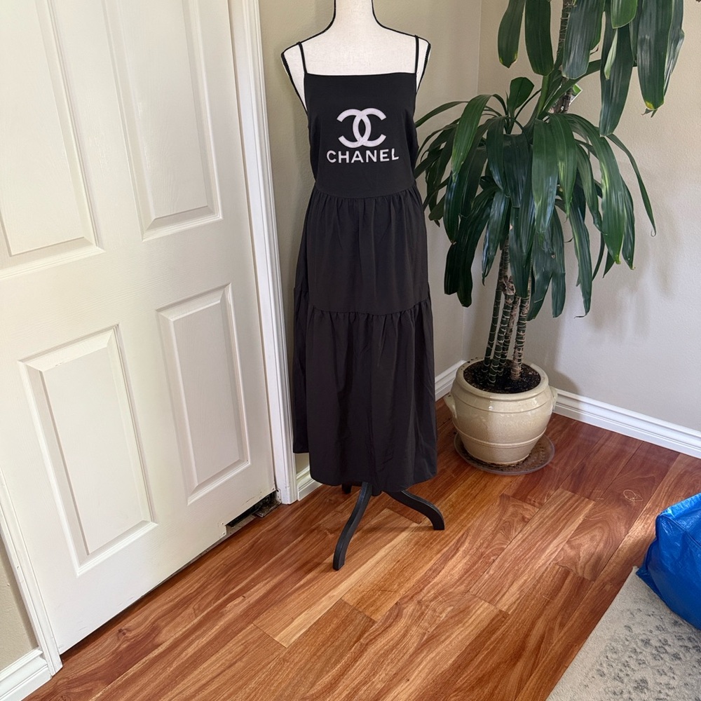 Chanel Black Women's Dress “ knock off” looks 100% like original Chanel designs
